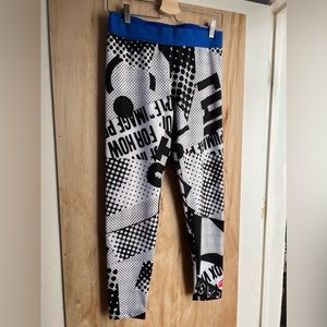 NWT STELLA MCCARTNEY X ADIDAS Run tech-fit leggings-L